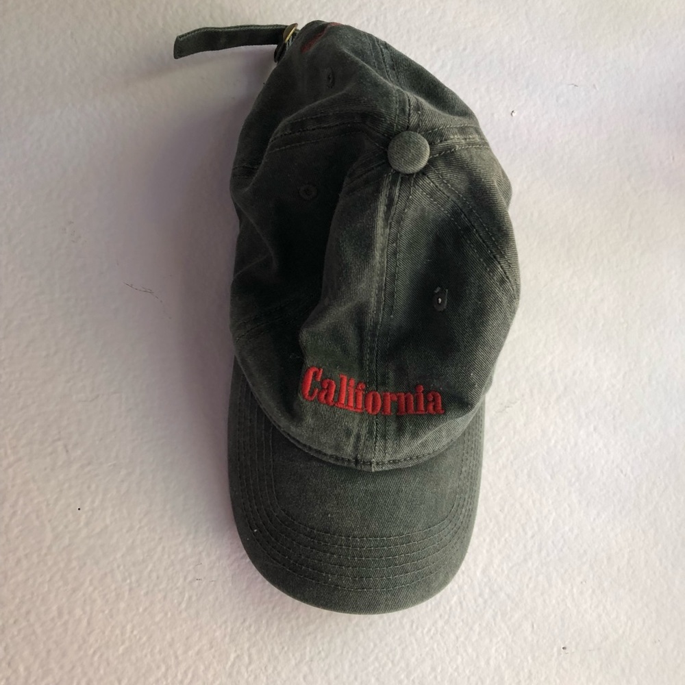 Brandy Melville Hat